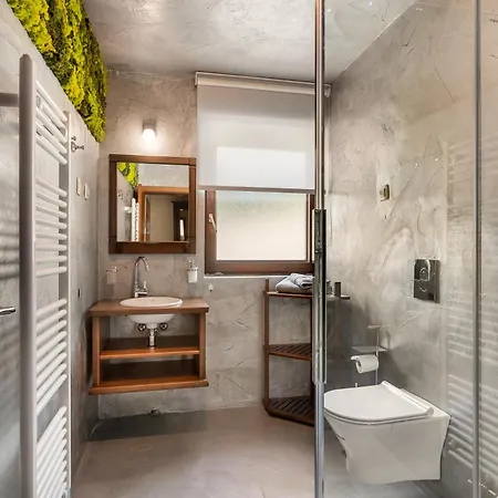 The Hive Gæstehus 3*