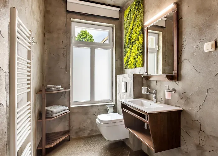 The Hive Hiša za goste 3*